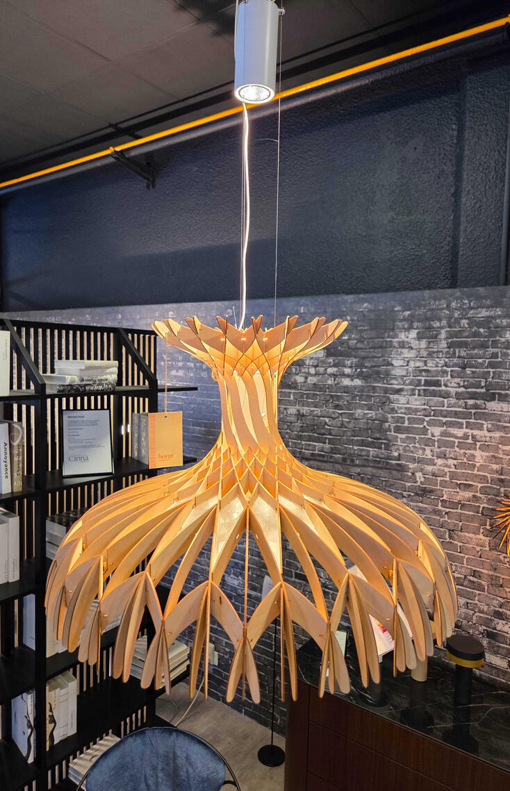 Suspension DOME - BOVER : 1 100 € au lieu de 2 199 € / Hêtre naturel / Dimensions D60 x HT 90-300 cm